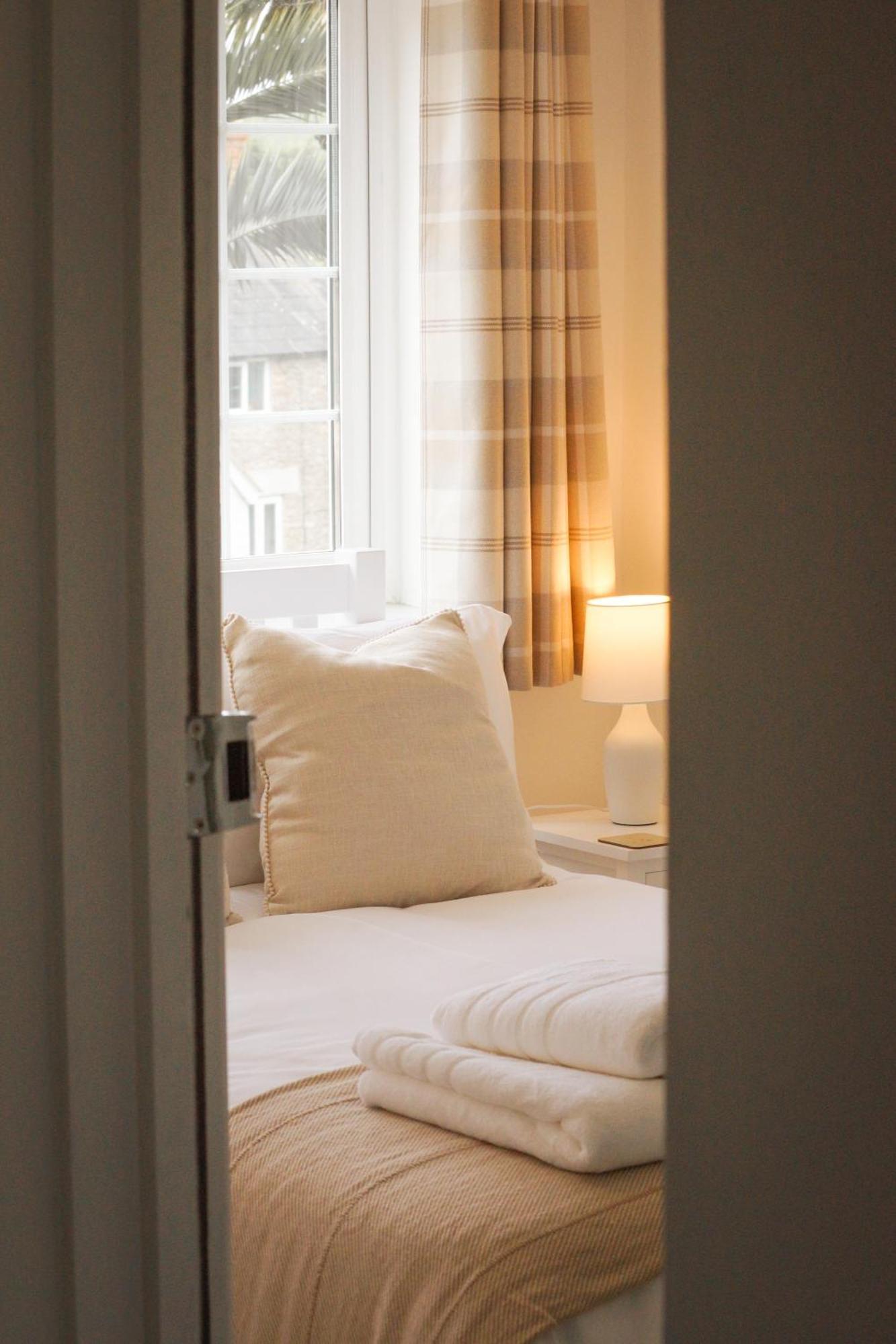 Lemon Tree Inn - Newly Refurbished Coastal Stay Swyre Extérieur photo